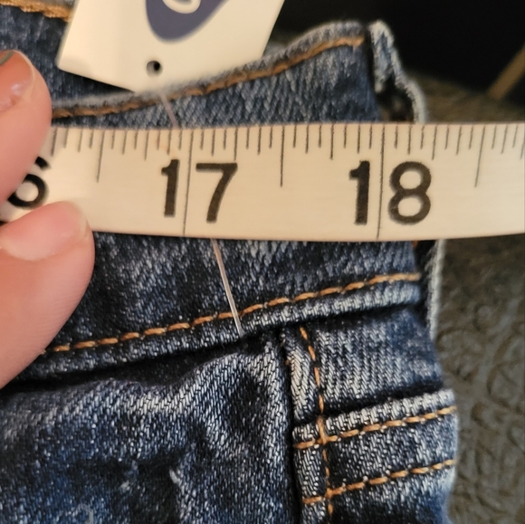 Old navy boy friend jeans raw hem 5 pockets designs sz14 mid rise distress - Picture 7 of 13